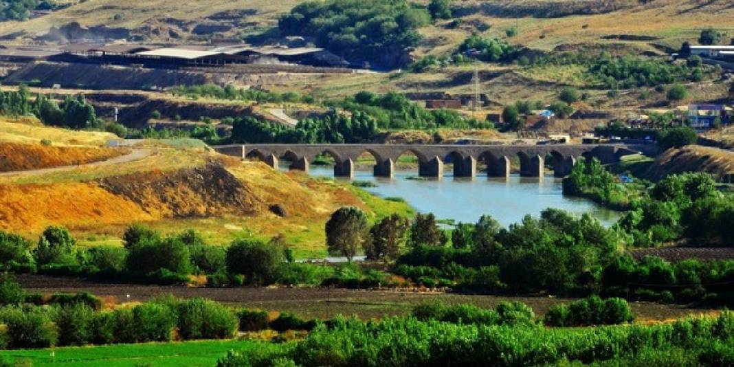 Mezopotamya’nın tarihi burada yaşıyor! Tam 8 bin yıllık: UNESCO mirası göz kamaştırıyor 1